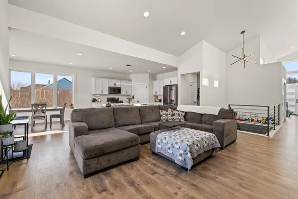 $679,900 | 3318 Limerick Lane, Sheboygan, WI 53083