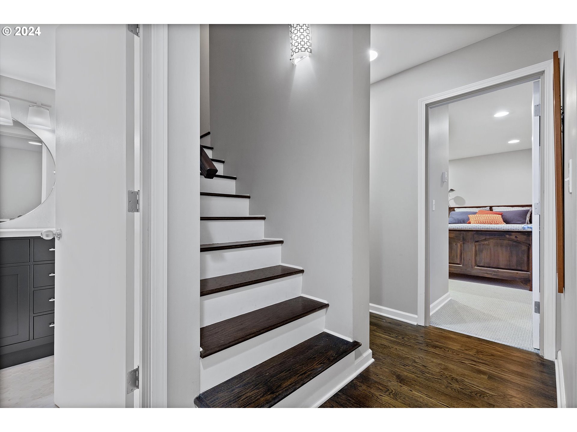 3427 Southwest Dosch Road Portland, OR 97239 - Photo 28 of 48 a view of a hallway with wooden floor and entryway
