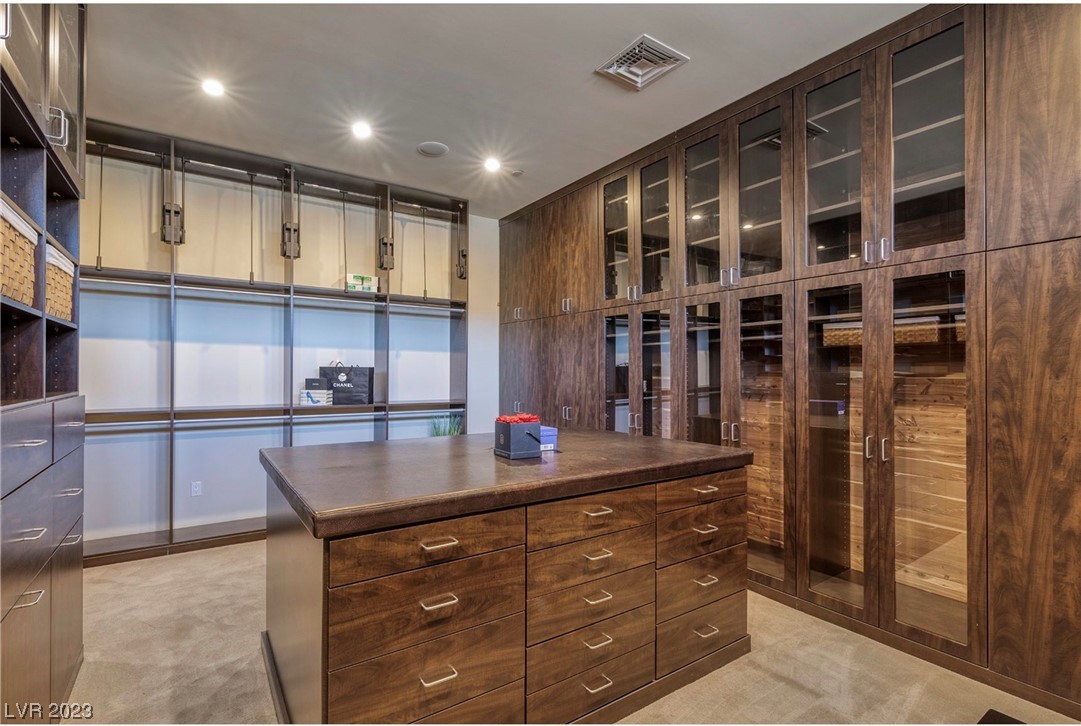 1465 MacDonald Ranch Drive Henderson, NV 89012 - Photo 52 of 63 Primary Closet