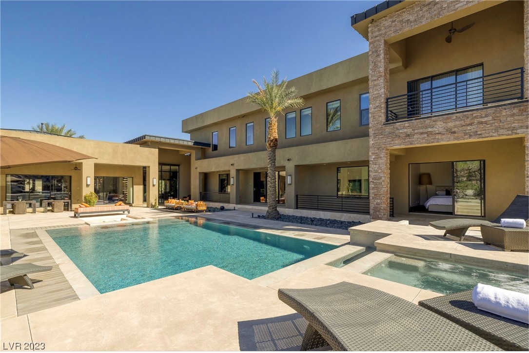 1465 MacDonald Ranch Drive Henderson, NV 89012 - Photo 6 of 63 Tons of Entertaining Space