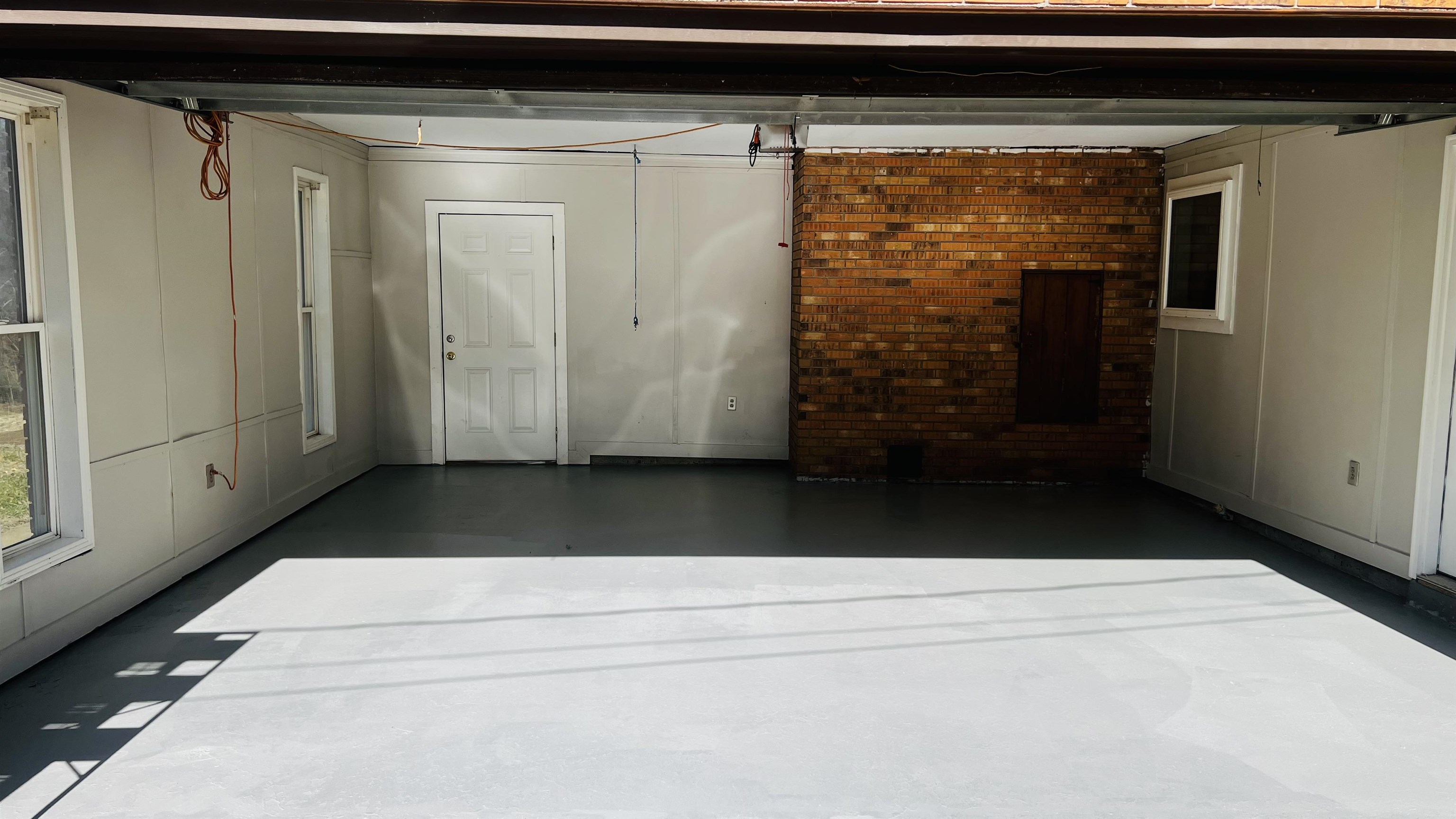 332 Waits Road Burlison, TN 38015 - Photo 24 of 25 Garage featuring a decorative wall