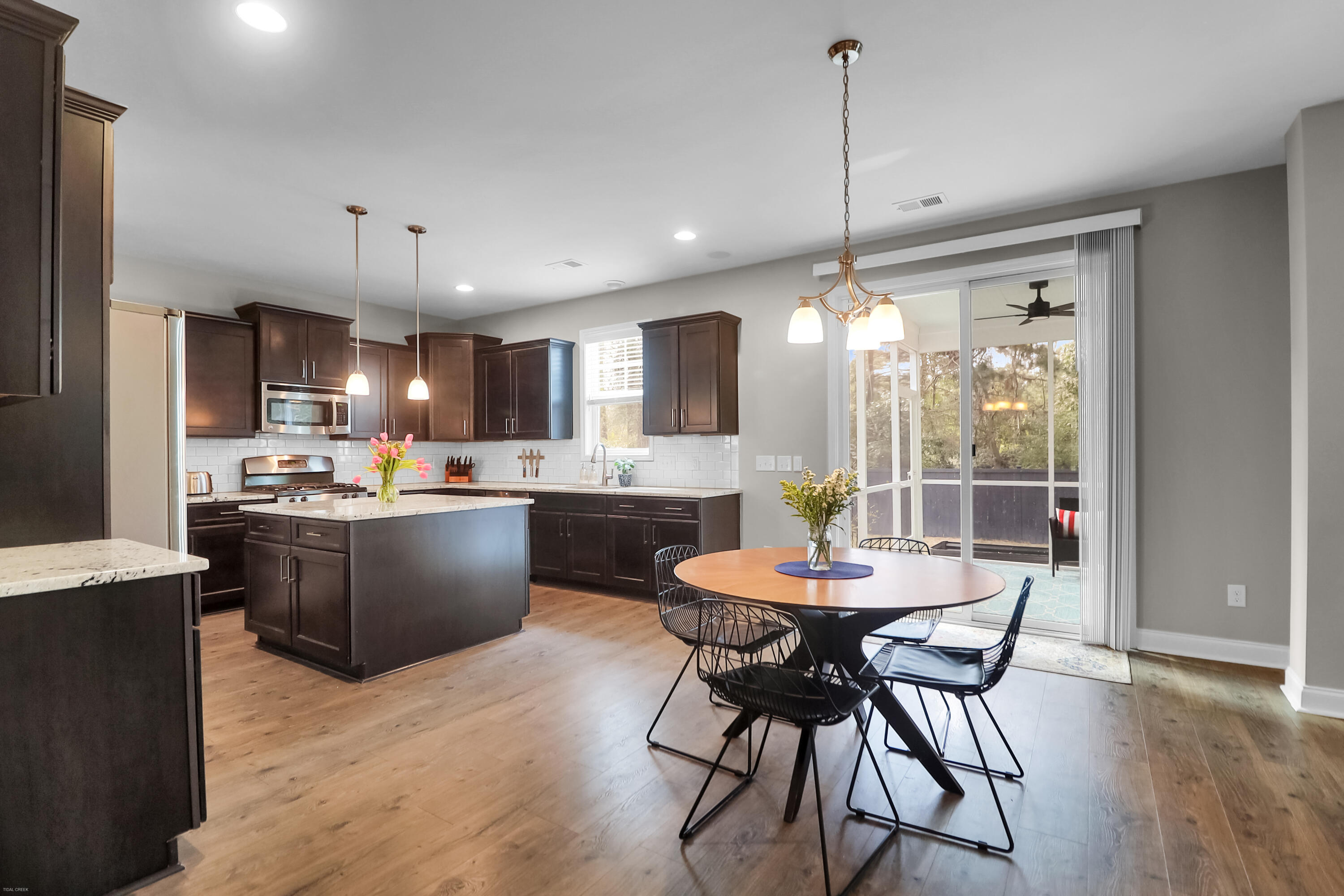 433 Turnstone Street Mount Pleasant, SC 29464 - Photo 6 of 27 433 Turnstone -Tidalcreekphoto- (13)