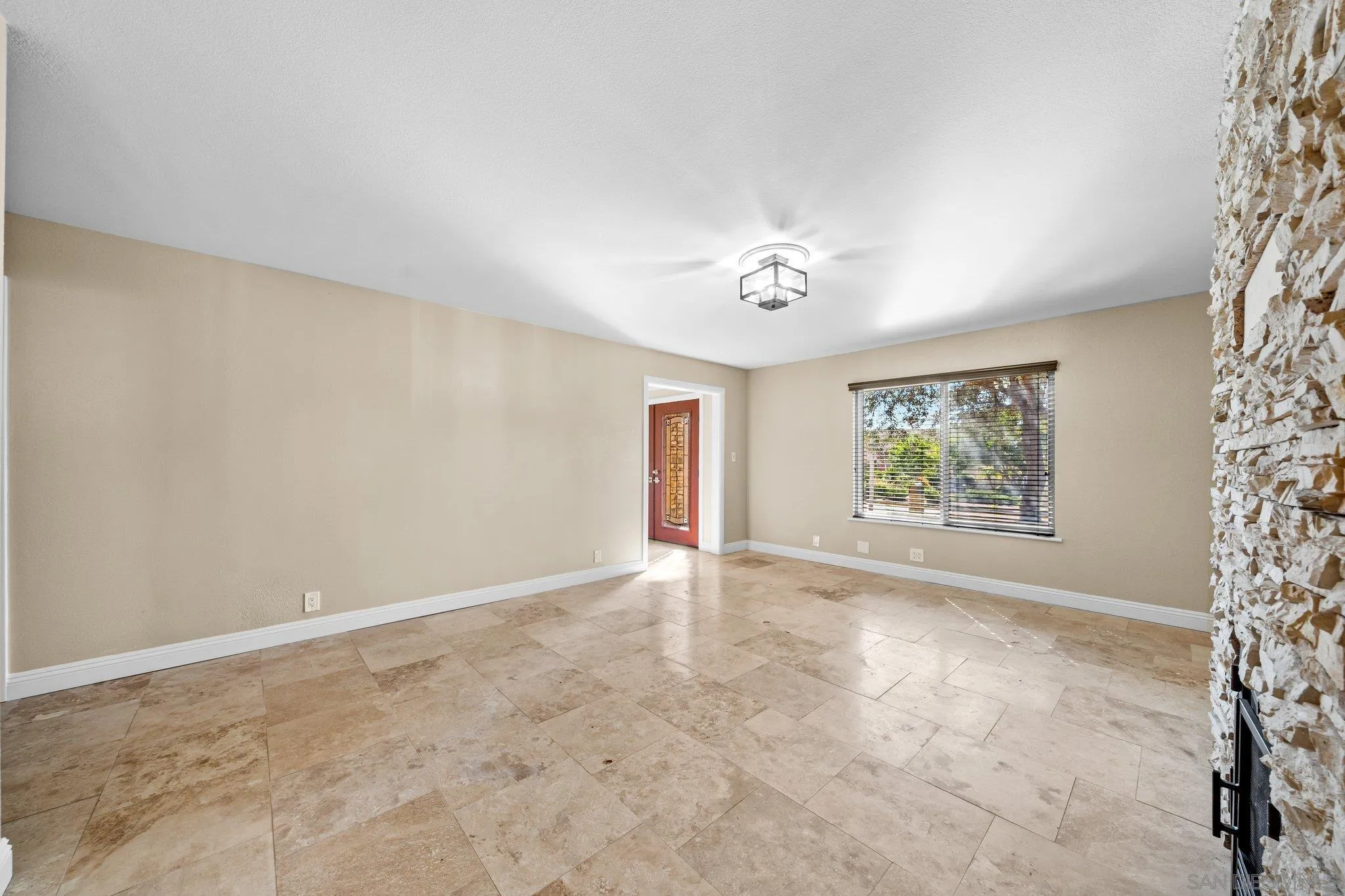 31241 Old River Road Bonsall, CA 92003 - Photo 40 of 51 an empty room with windows and closet