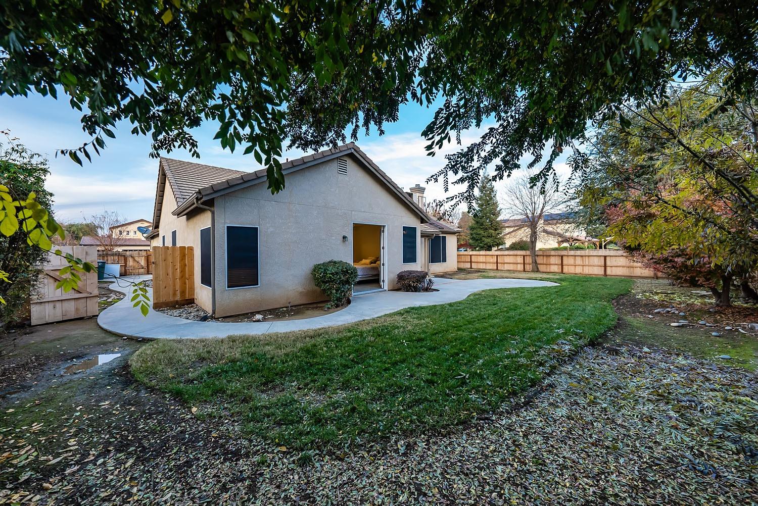 1740 Jordan Avenue Clovis, CA 93611 - Photo 36 of 42