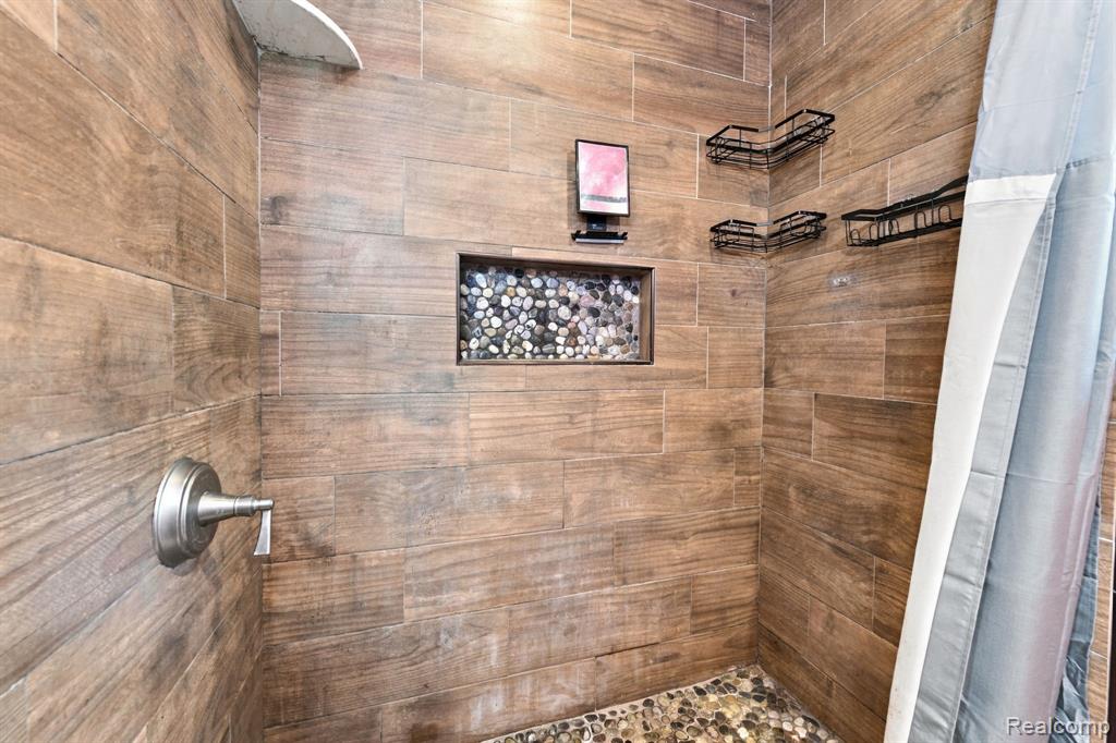 13265 Twelve Mile Road Warren, MI 48088 - Photo 12 of 33 Gallery Image 12