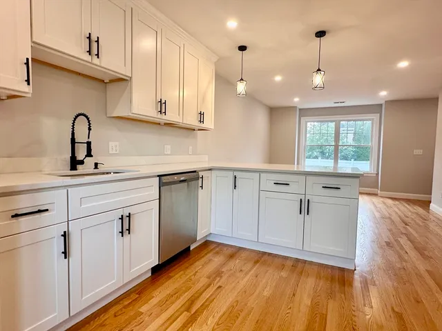 $3,500 | 71 Bolivar Street, Unit C, Canton, MA 02021