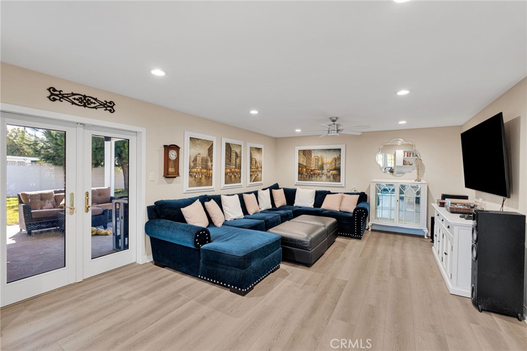 246 East Mission Road Corona, CA 92879 - Photo 24 of 49 Gallery Image 24