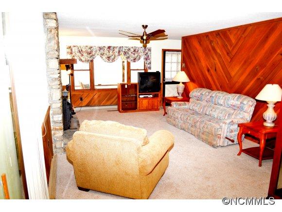 392 Balsam Shadows Road Maggie Valley, NC 28751 - Photo 7 of 22 Gallery Image 7
