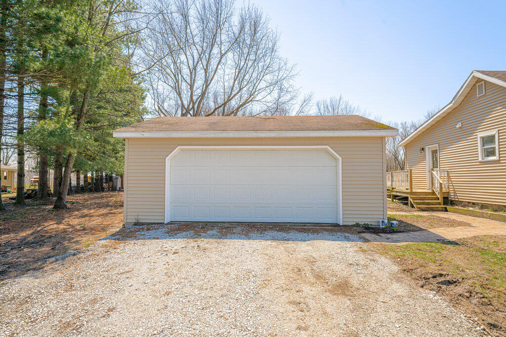 2118 Madron Lake Road Buchanan, MI 49107 - Photo 33 of 34 013_dsc04039