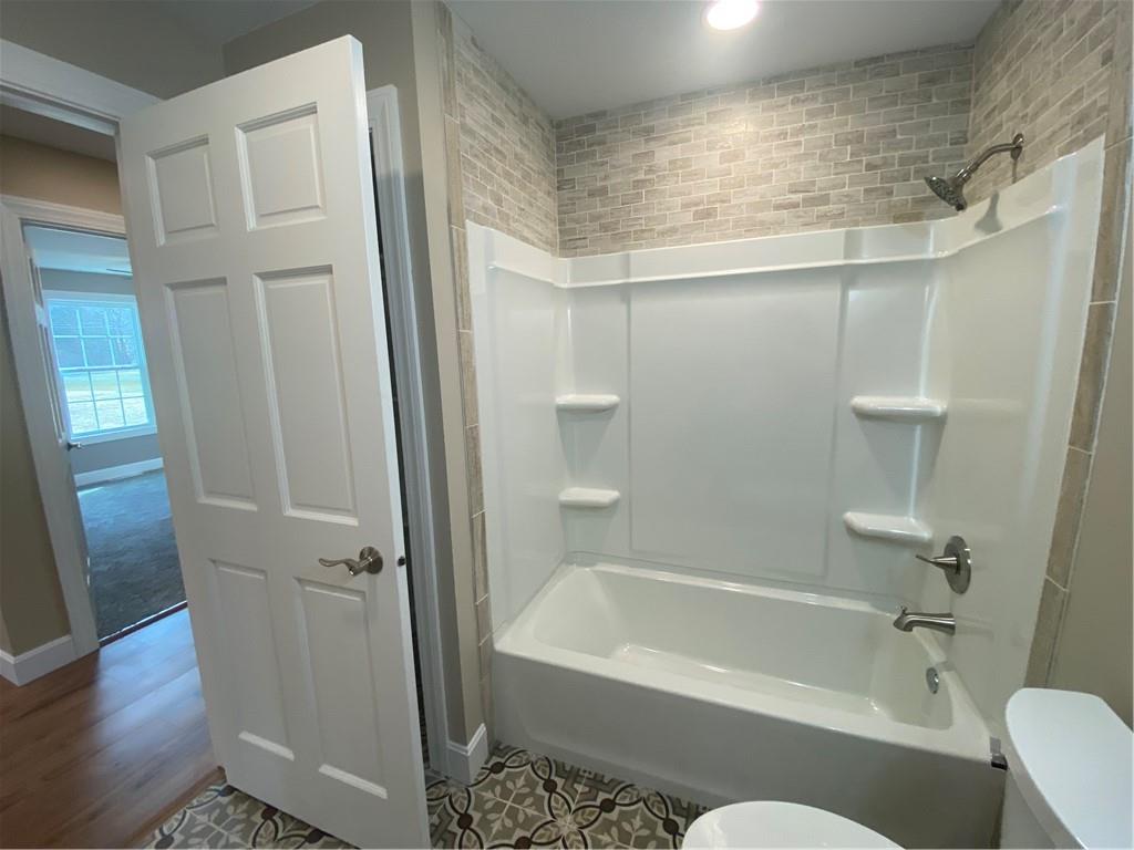 4587 Hillsville Road Pulaski, PA 16143 - Photo 22 of 23 Gallery Image 22