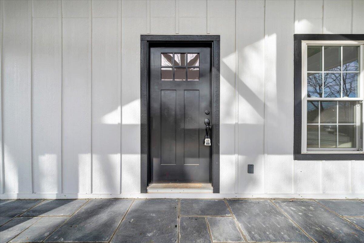 149 Windlass Road Moneta, VA 24121 - Photo 3 of 44 a view of an entryway door