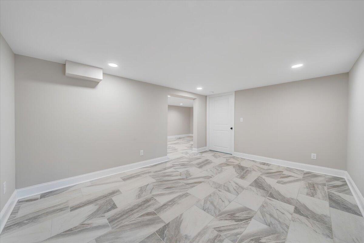 149 Windlass Road Moneta, VA 24121 - Photo 34 of 44 a view of an empty room