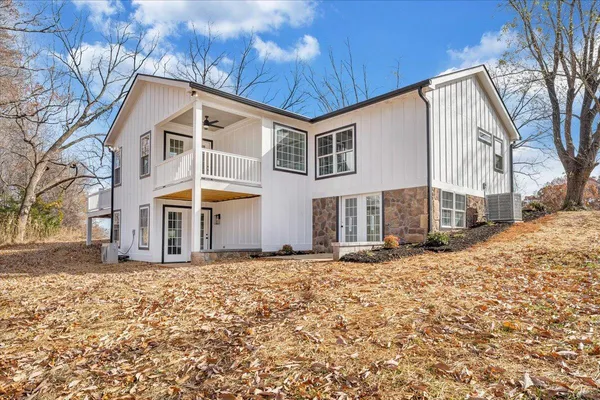 $475,900 | 149 Windlass Road, Moneta, VA 24121