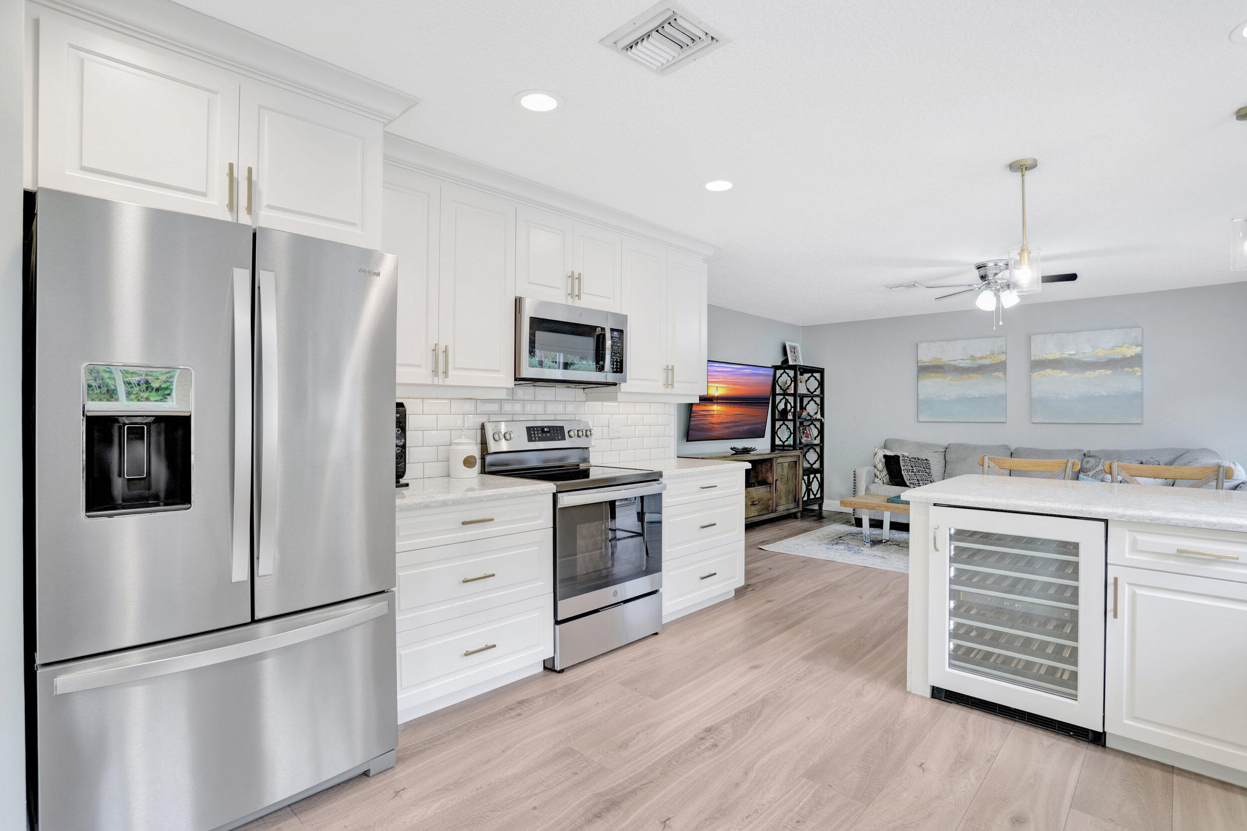 22988 Old Inlet Bridge Drive Boca Raton, FL 33433 - Photo 11 of 35 KITCHEN