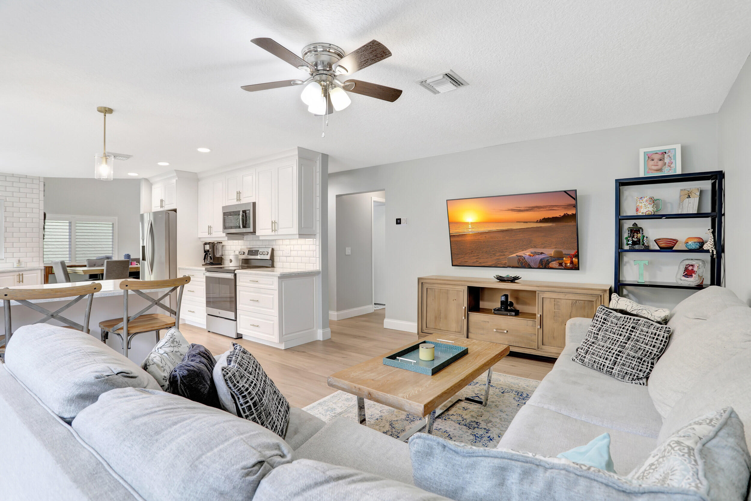 22988 Old Inlet Bridge Drive Boca Raton, FL 33433 - Photo 14 of 35 FAMILY ROOM OFF OPEN KITCHEN