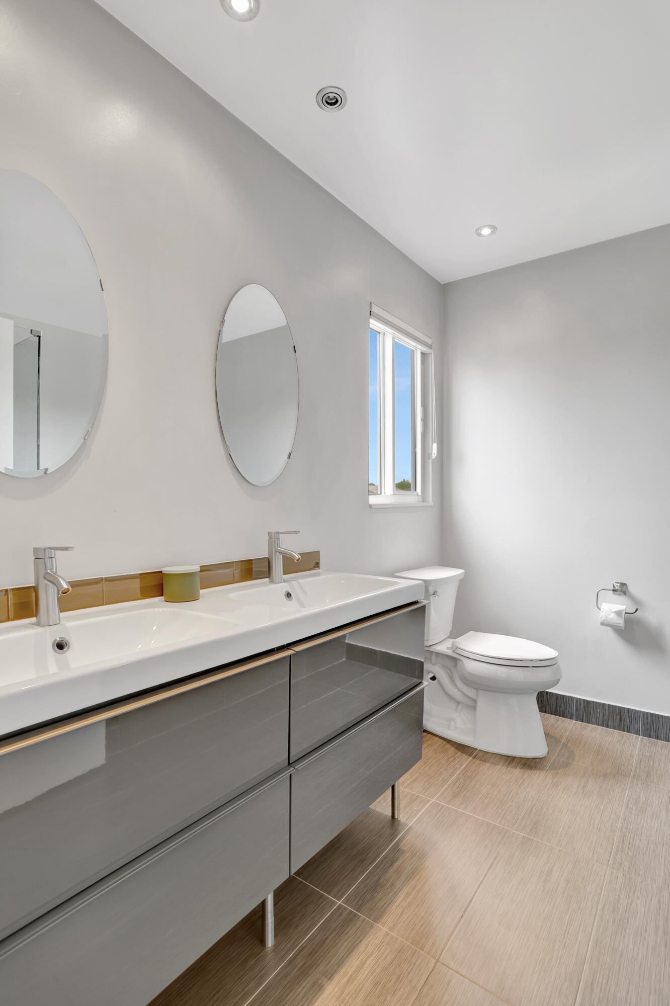 22988 Old Inlet Bridge Drive Boca Raton, FL 33433 - Photo 19 of 35 MASTER BATH