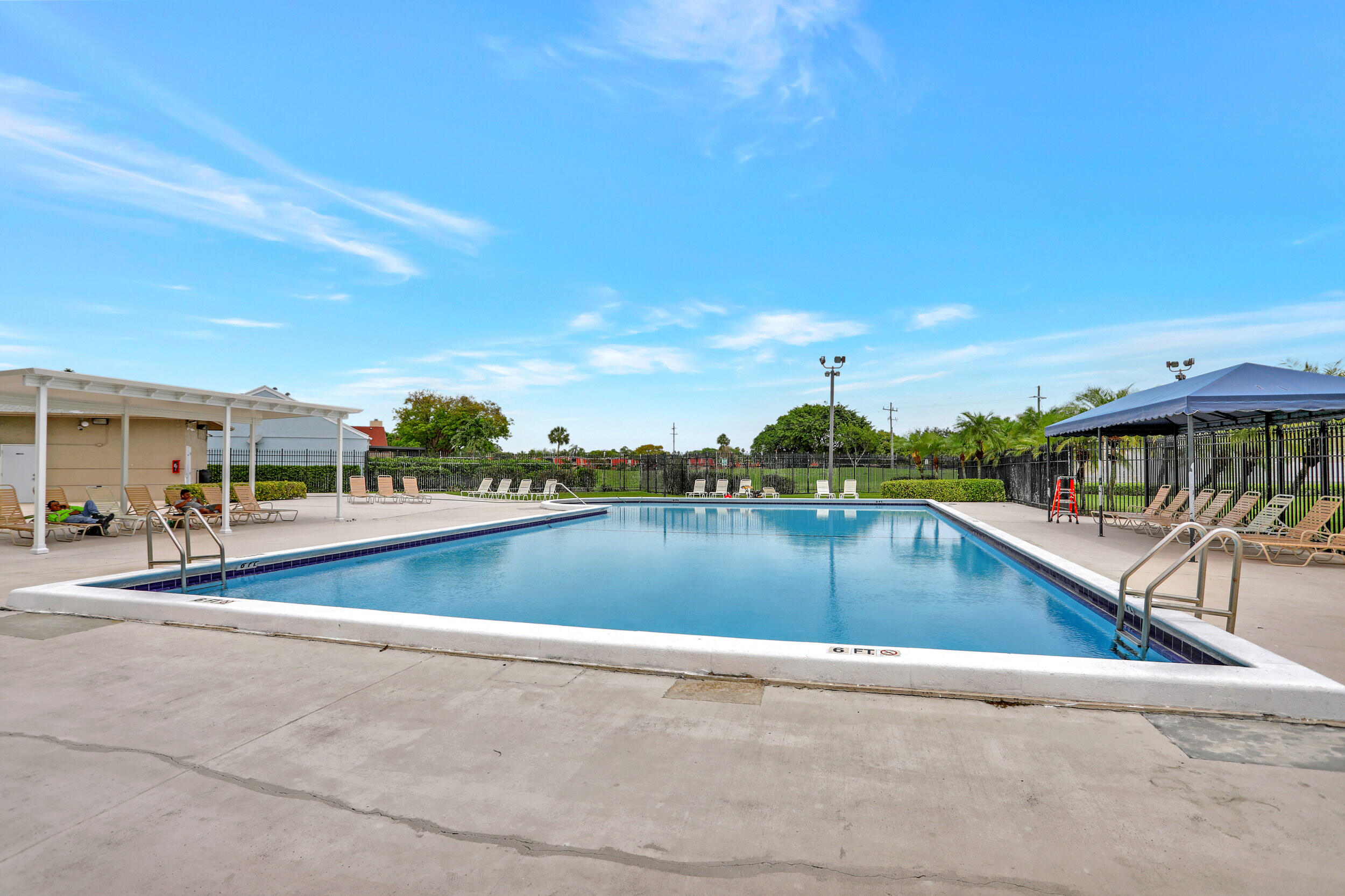 22988 Old Inlet Bridge Drive Boca Raton, FL 33433 - Photo 35 of 35 COMMUNITY POOL