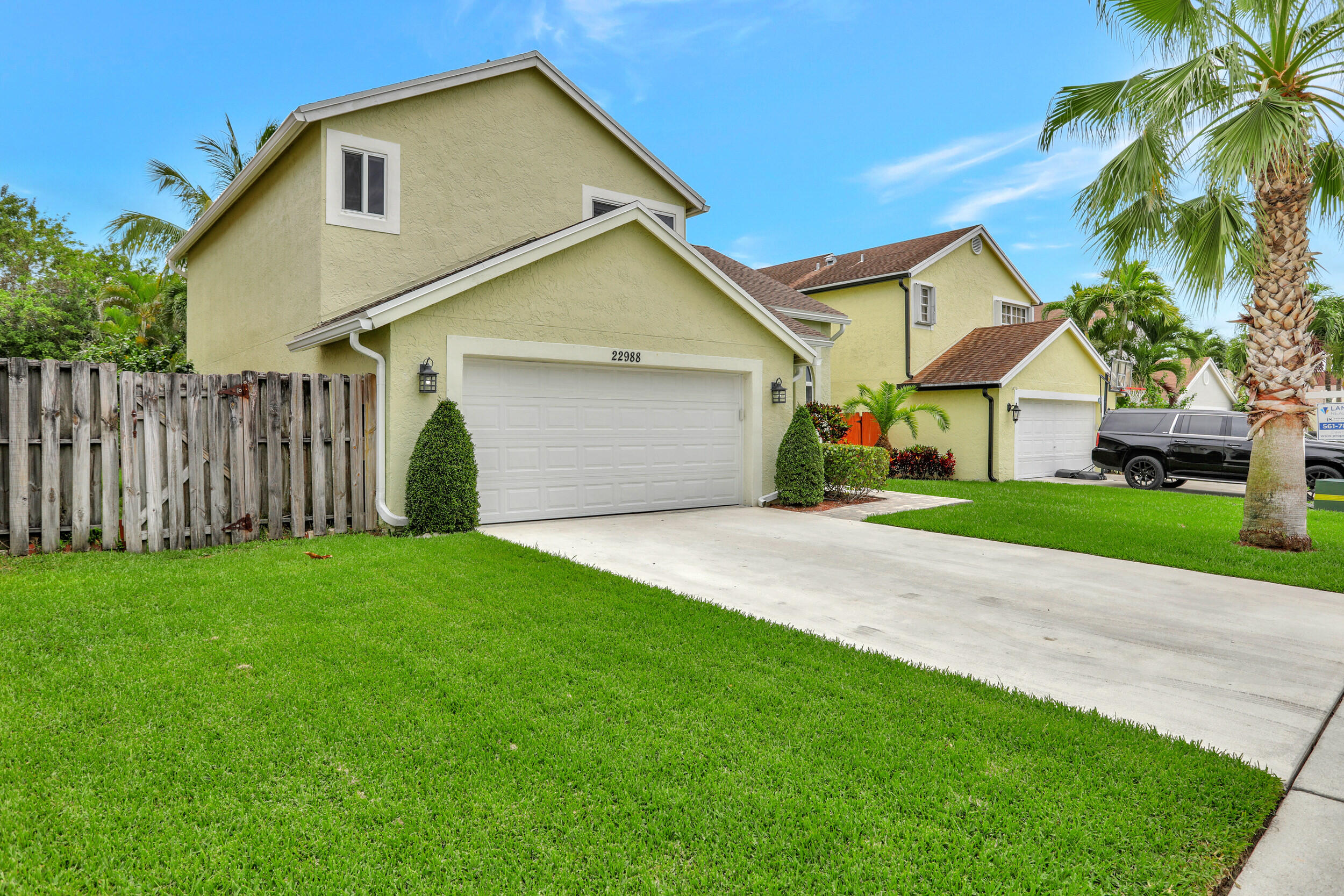 22988 Old Inlet Bridge Drive Boca Raton, FL 33433 - Photo 5 of 35 EXTERIOR