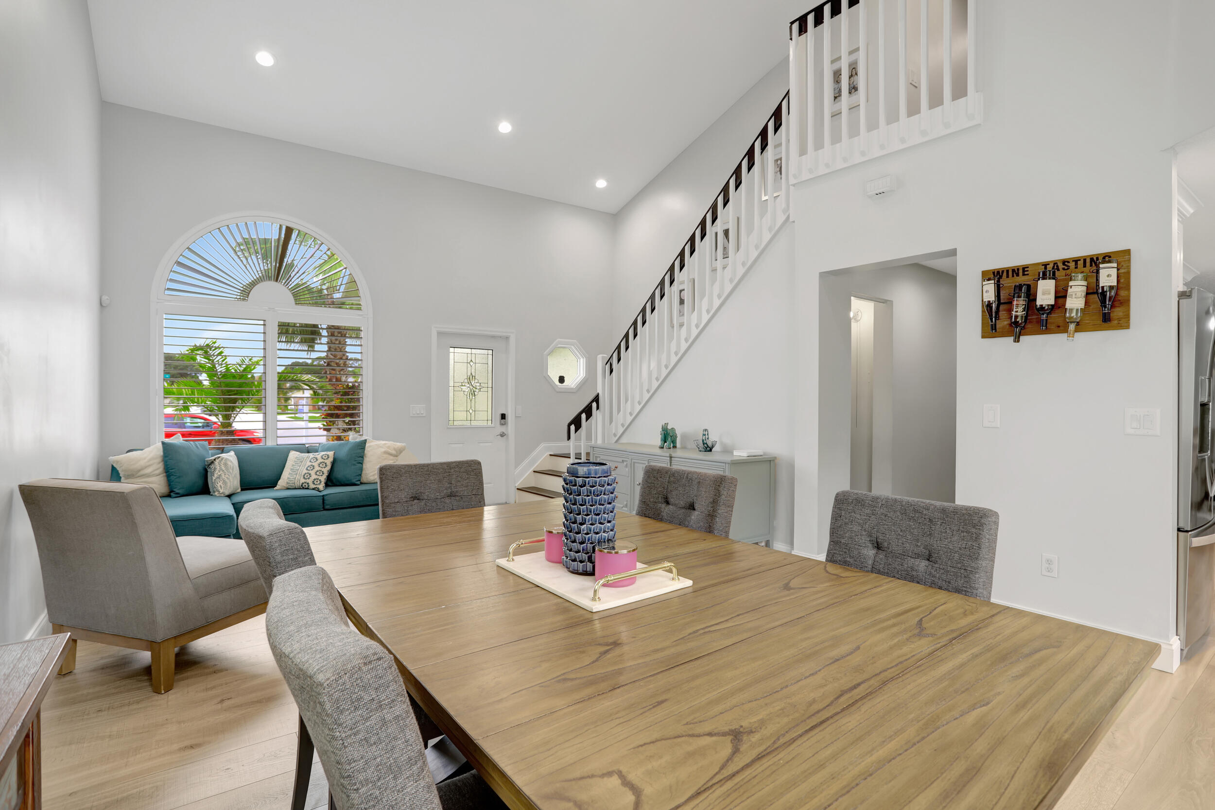 22988 Old Inlet Bridge Drive Boca Raton, FL 33433 - Photo 10 of 35 BRIGHT & AIRY