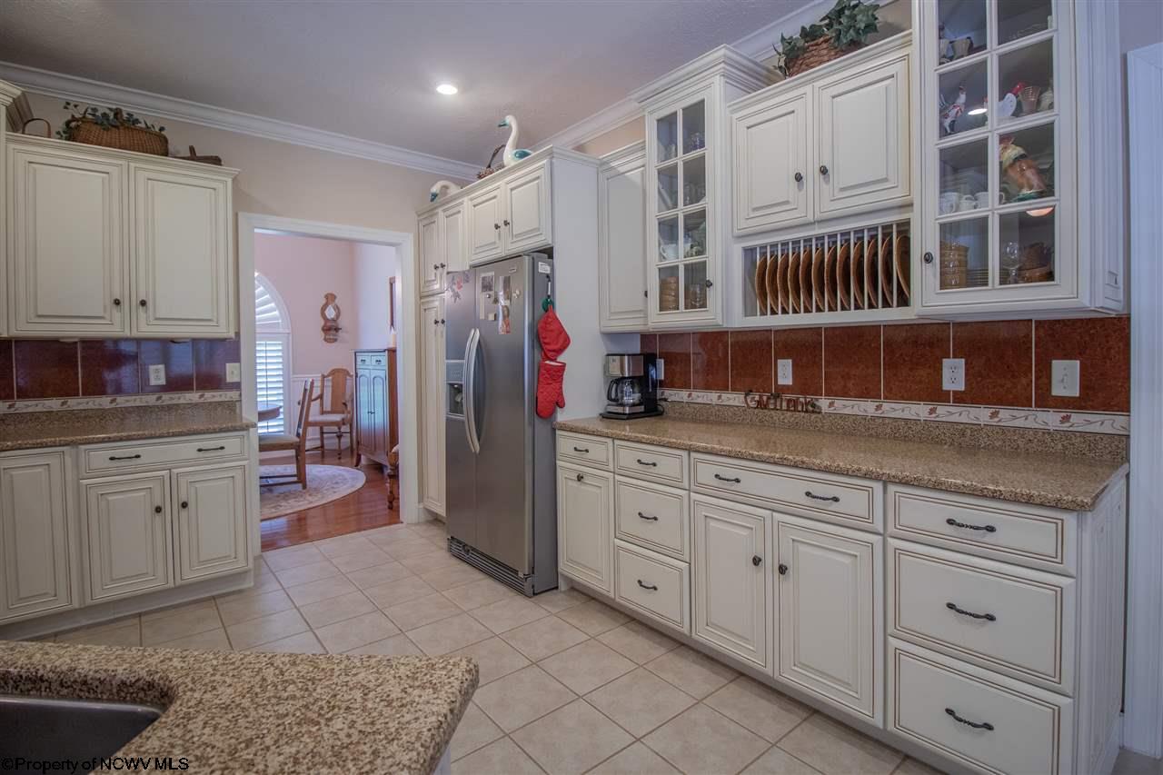 992 Patterson Fork Road Salem, WV 26426 - Photo 5 of 19 Gallery Image 5