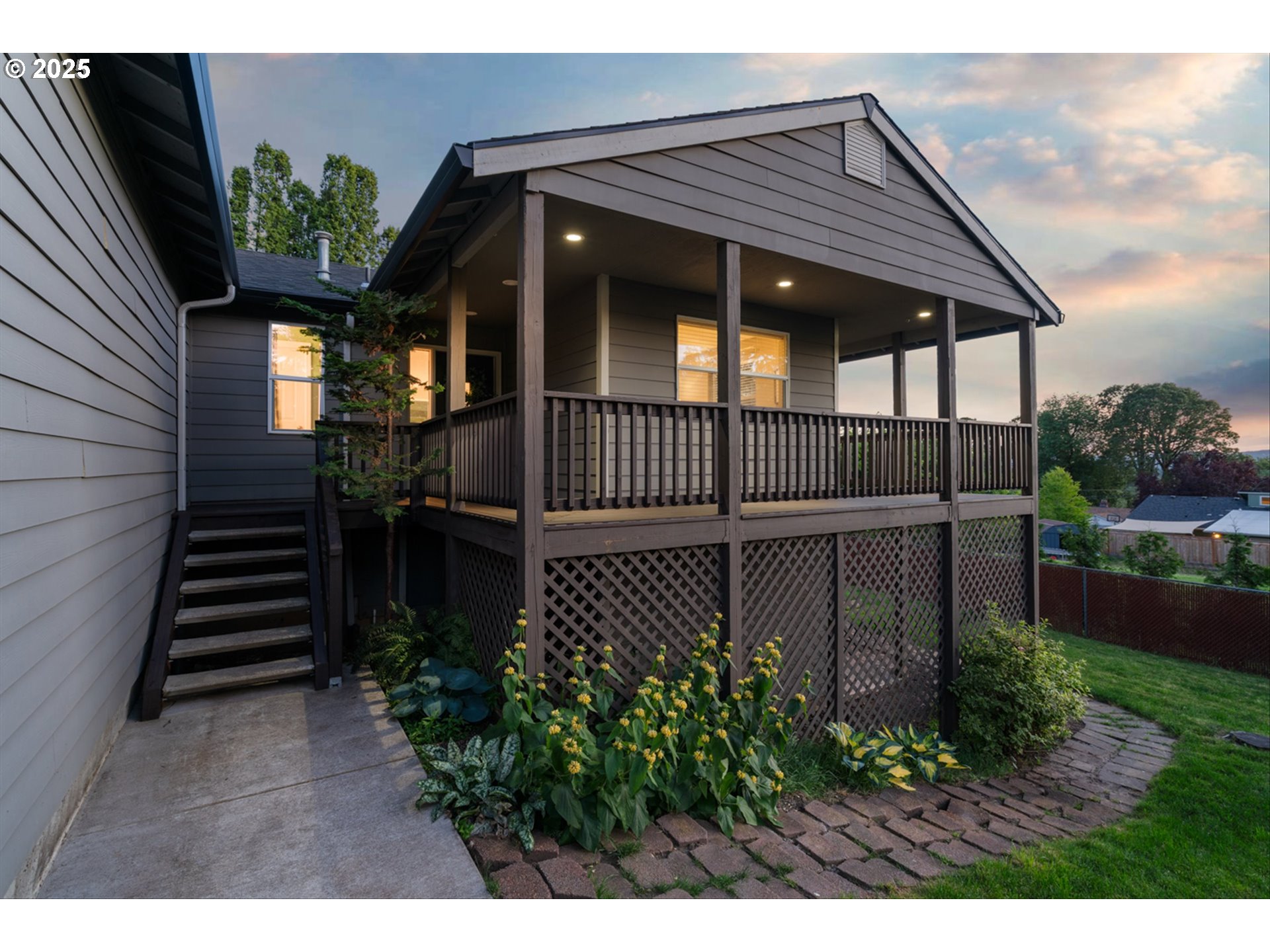 6902 Southwest Taylors Ferry Road Portland, OR 97223 - Photo 32 of 38 Gallery Image 32