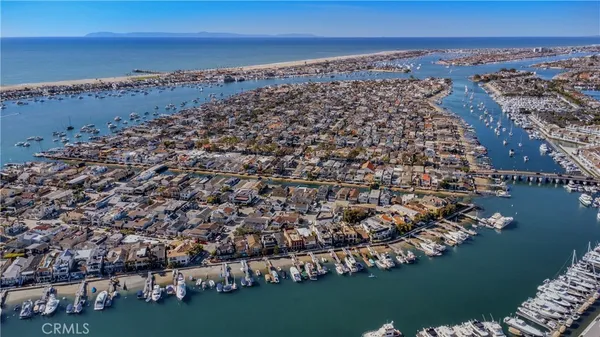 $39,500 | 317 East Bay Front, Newport Beach, CA 92662