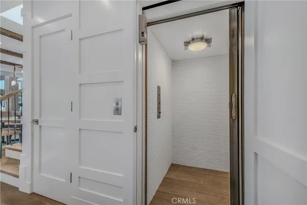 $39,500 | 317 East Bay Front, Newport Beach, CA 92662