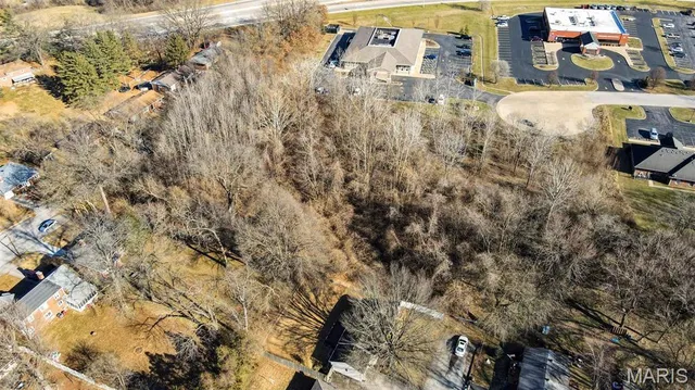 $70,000 | 12 Professional Park Drive, Maryville, IL 62062