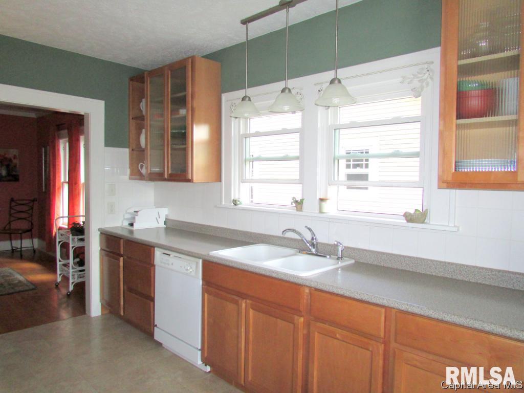 1925 South State Street Springfield, IL 62704 - Photo 8 of 25