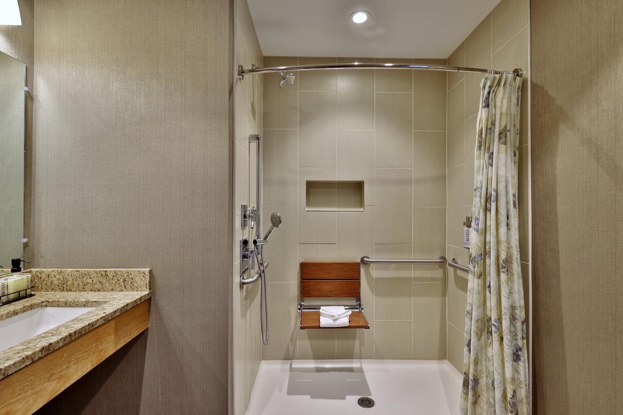 228 East Mountain Road, Unit 124 III Killington, VT 05751 - Photo 18 of 38