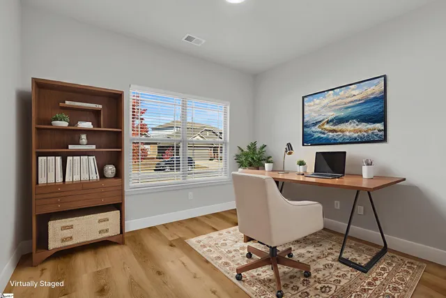 $315,000 | 624 Lombard Drive, Boiling Springs, SC 29316