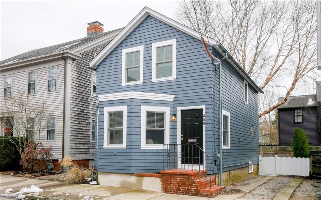 45 2nd Street Newport, RI 02840 - Photo 2 of 23