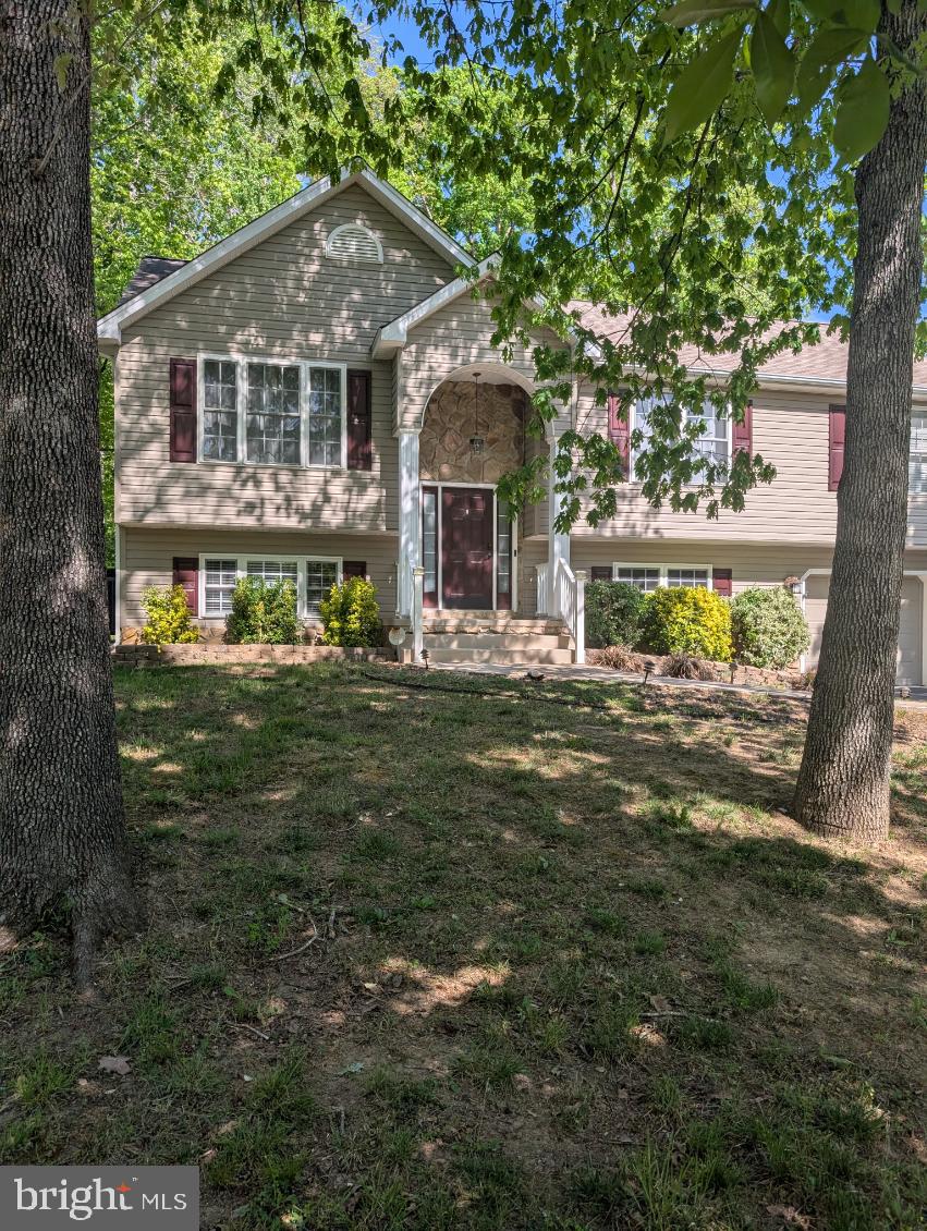 Impressive 2 story covered entryway
