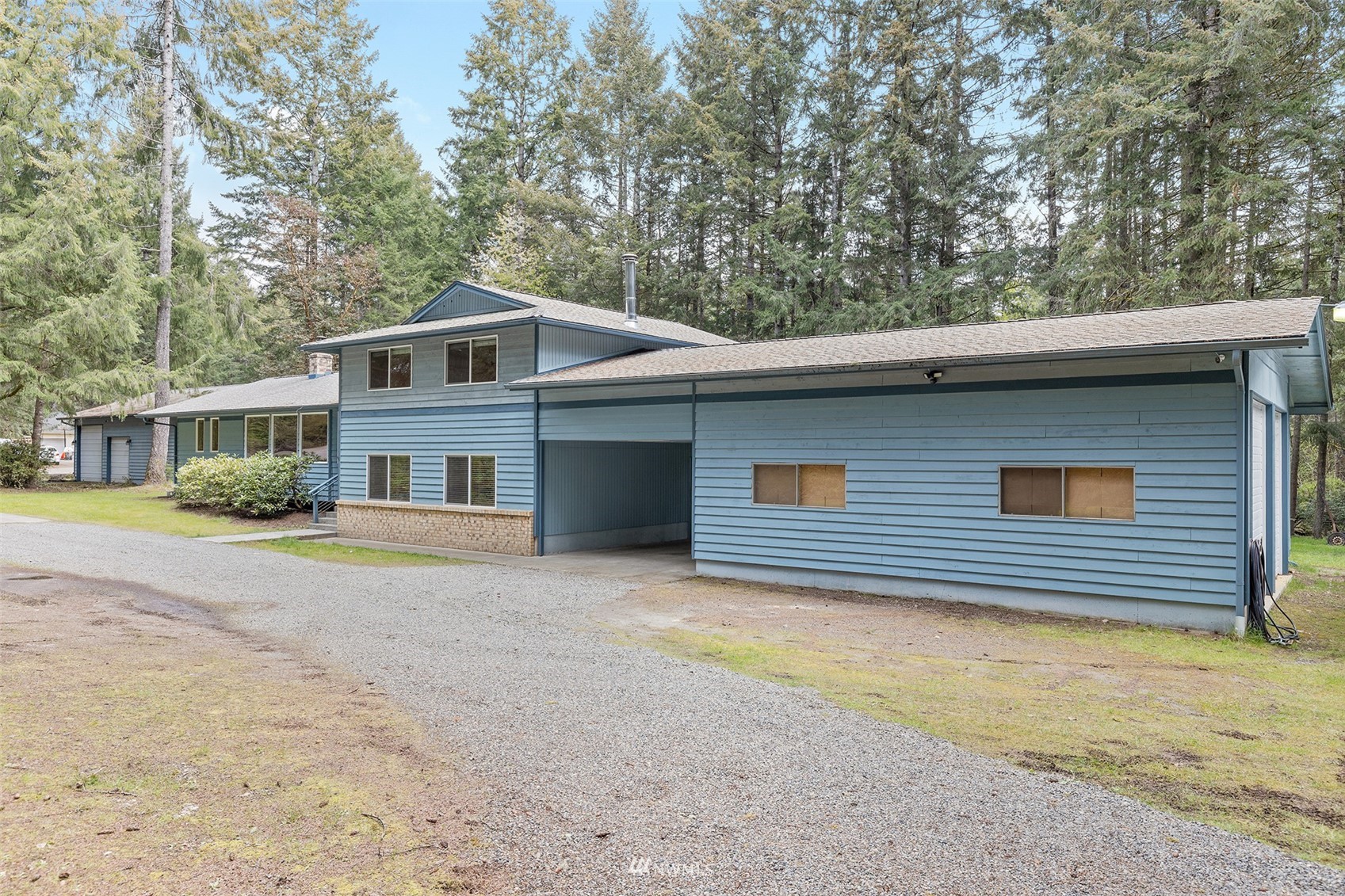 10785 Ridge Rim Trail Southeast Port Orchard, WA 98367 - Photo 3 of 39 Gallery Image 3