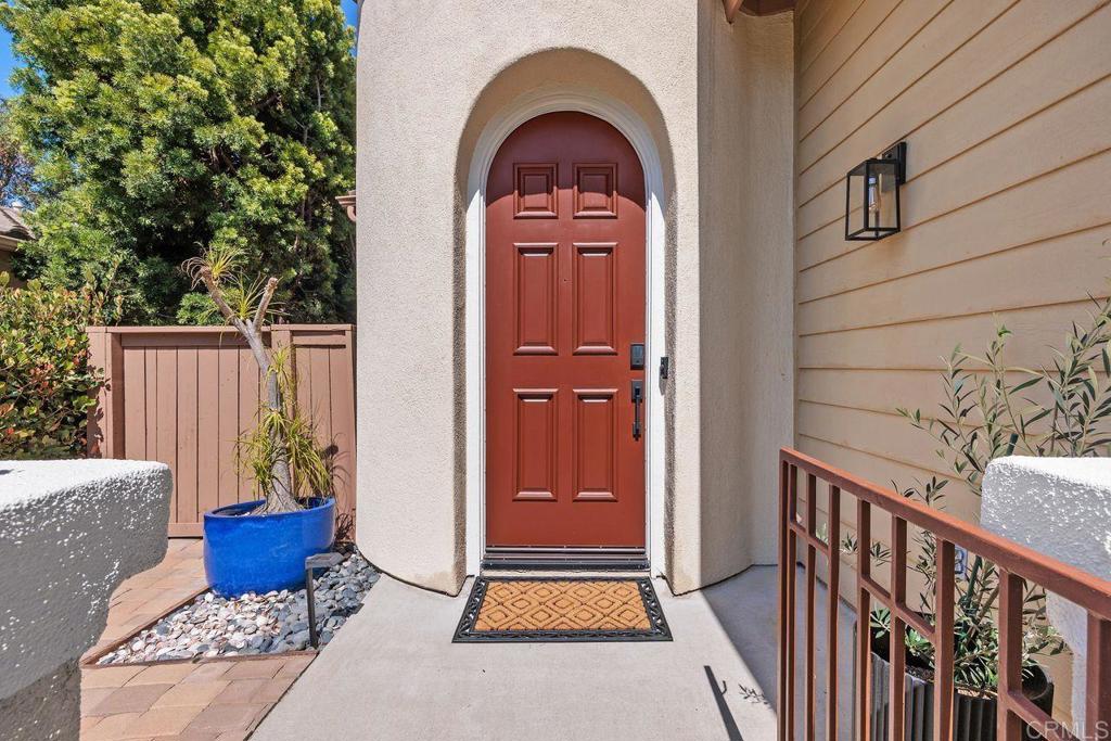 1034 Alexandra Lane Encinitas, CA 92024 - Photo 4 of 50