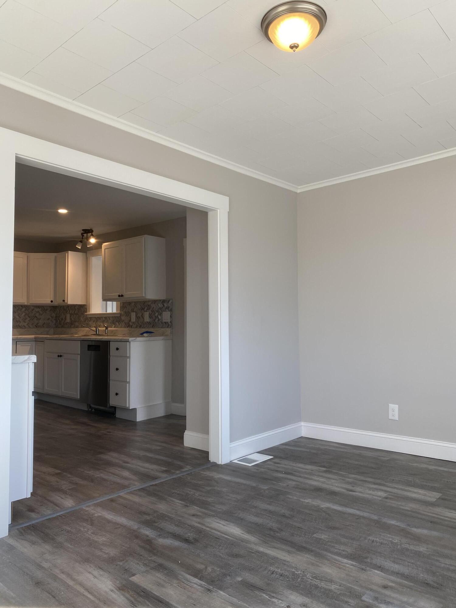 334 River Road Lewiston, ME 04240 - Photo 11 of 51 E269D7F0-DEE4-4675-96F1-3452FAA27CC8