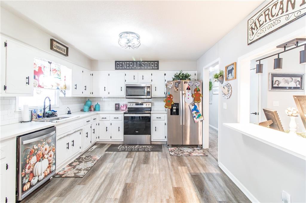 2003 Alfresco Street Clinton, MO 64735 - Photo 2 of 40