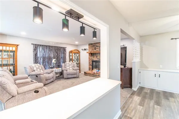 $368,500 | 2003 Alfresco Street, Clinton, MO 64735