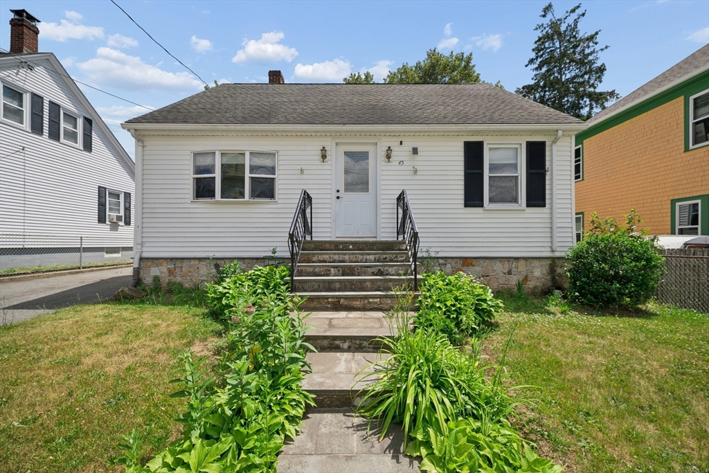 45 Bright Street Fall River, MA 02721 - Photo 2 of 26