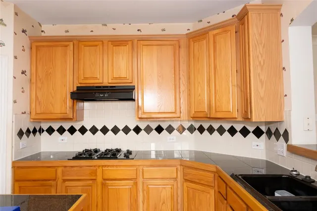 $2,895 | 8416 Mesa Verde Drive, Plano, TX 75025