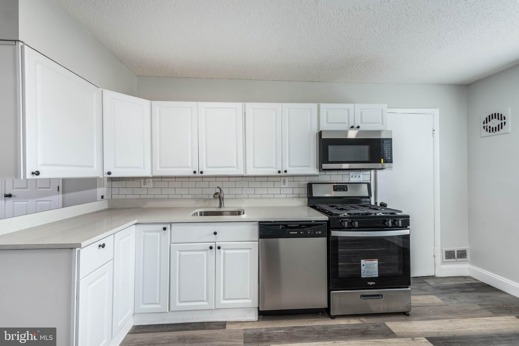 5611 Force Road Baltimore, MD 21206 - Photo 6 of 21