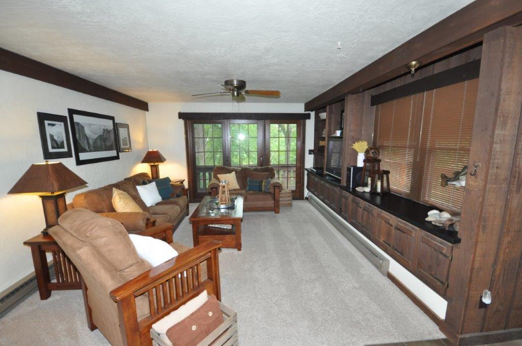 4811 Baptist Road Pittsburgh, PA 15227 - Photo 8 of 16 Gallery Image 8