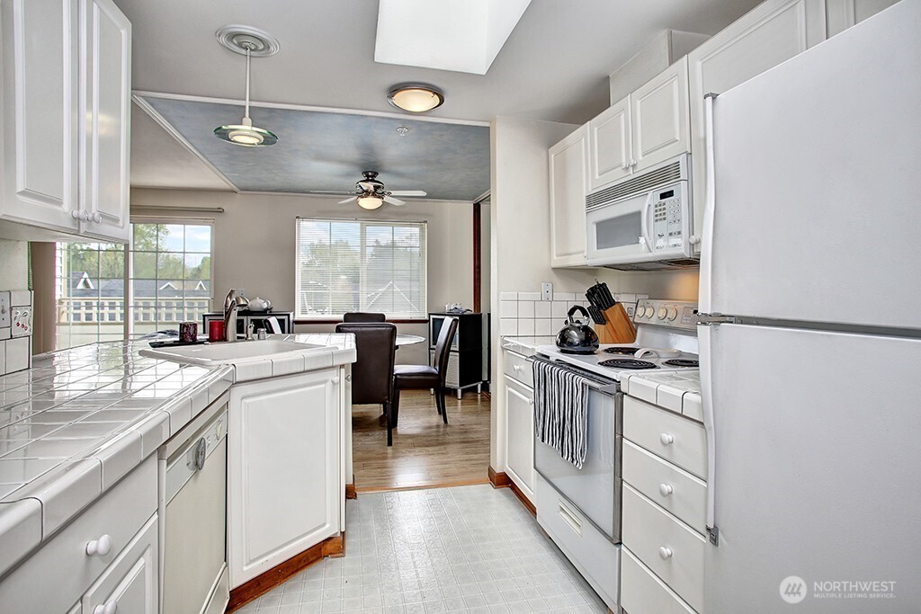 10824 Southeast 170th Street, Unit B304 Renton, WA 98055 - Photo 7 of 12