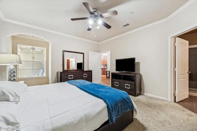 $268,750 | 1711 Old Spanish Trail, Unit 222, Houston, TX 77054