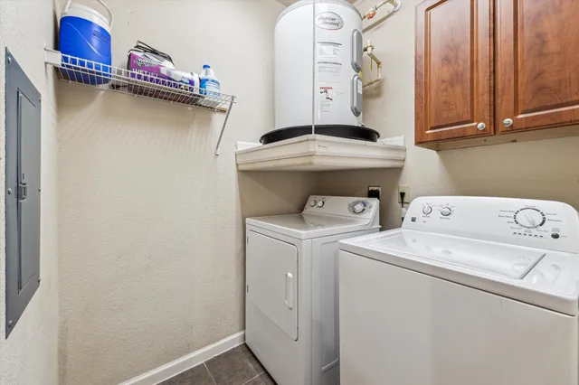 $268,750 | 1711 Old Spanish Trail, Unit 222, Houston, TX 77054