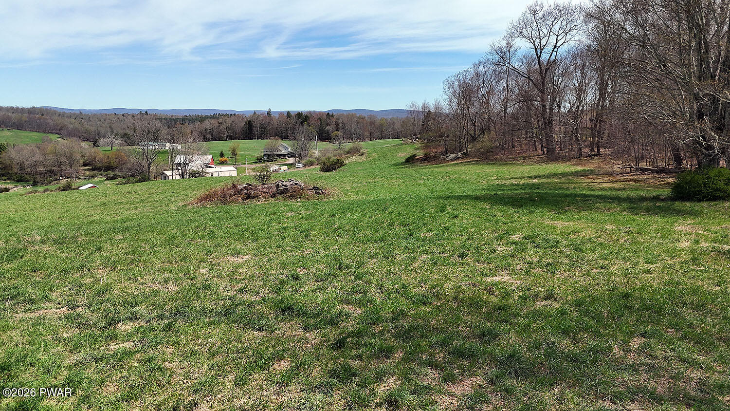 133 Marks Road Damascus, PA 18415 - Photo 15 of 36 DJI_20260423124102_0054_D