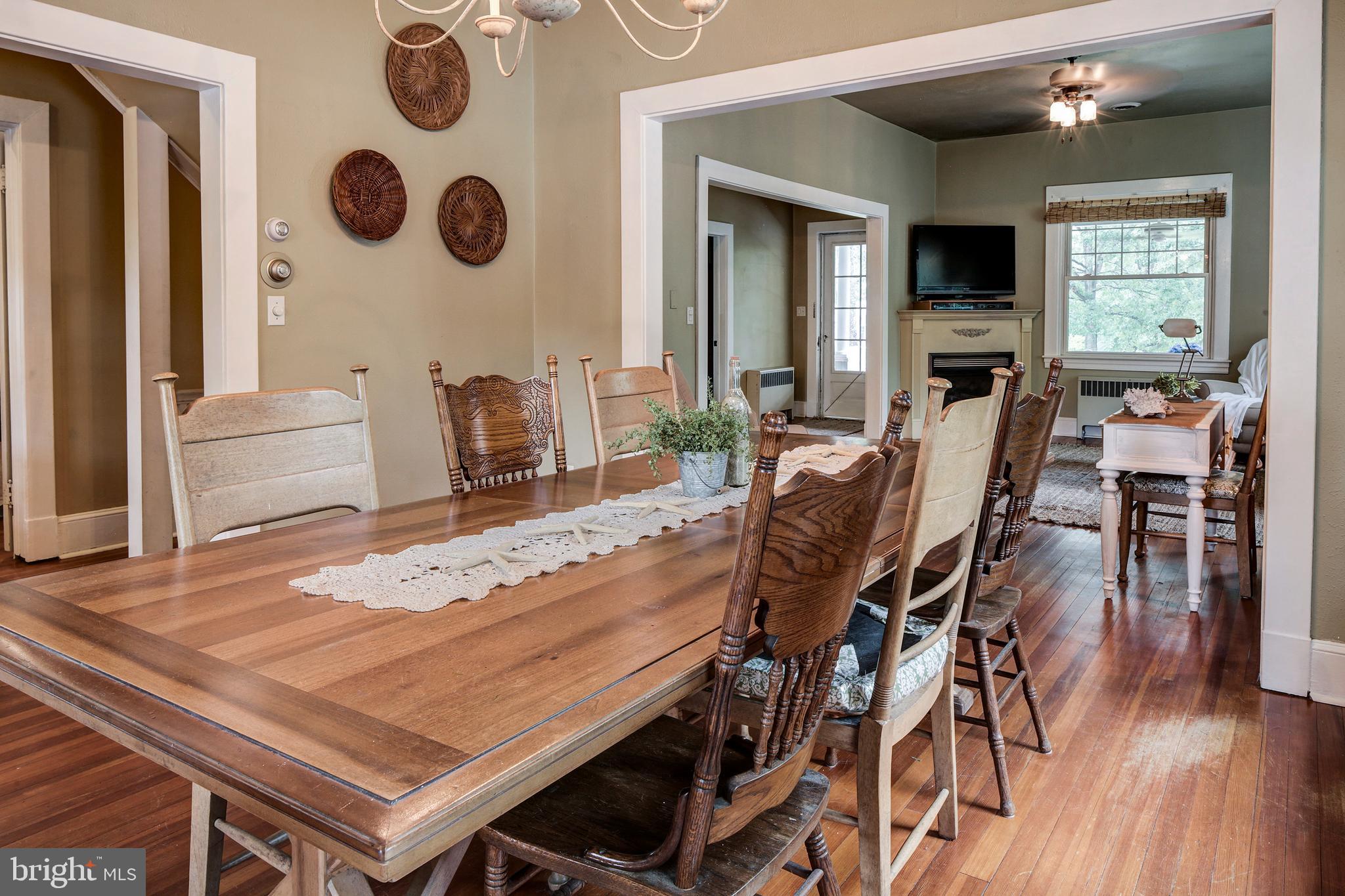 606 Amoss Road Severna Park, MD 21146 - Photo 15 of 49 Dining room