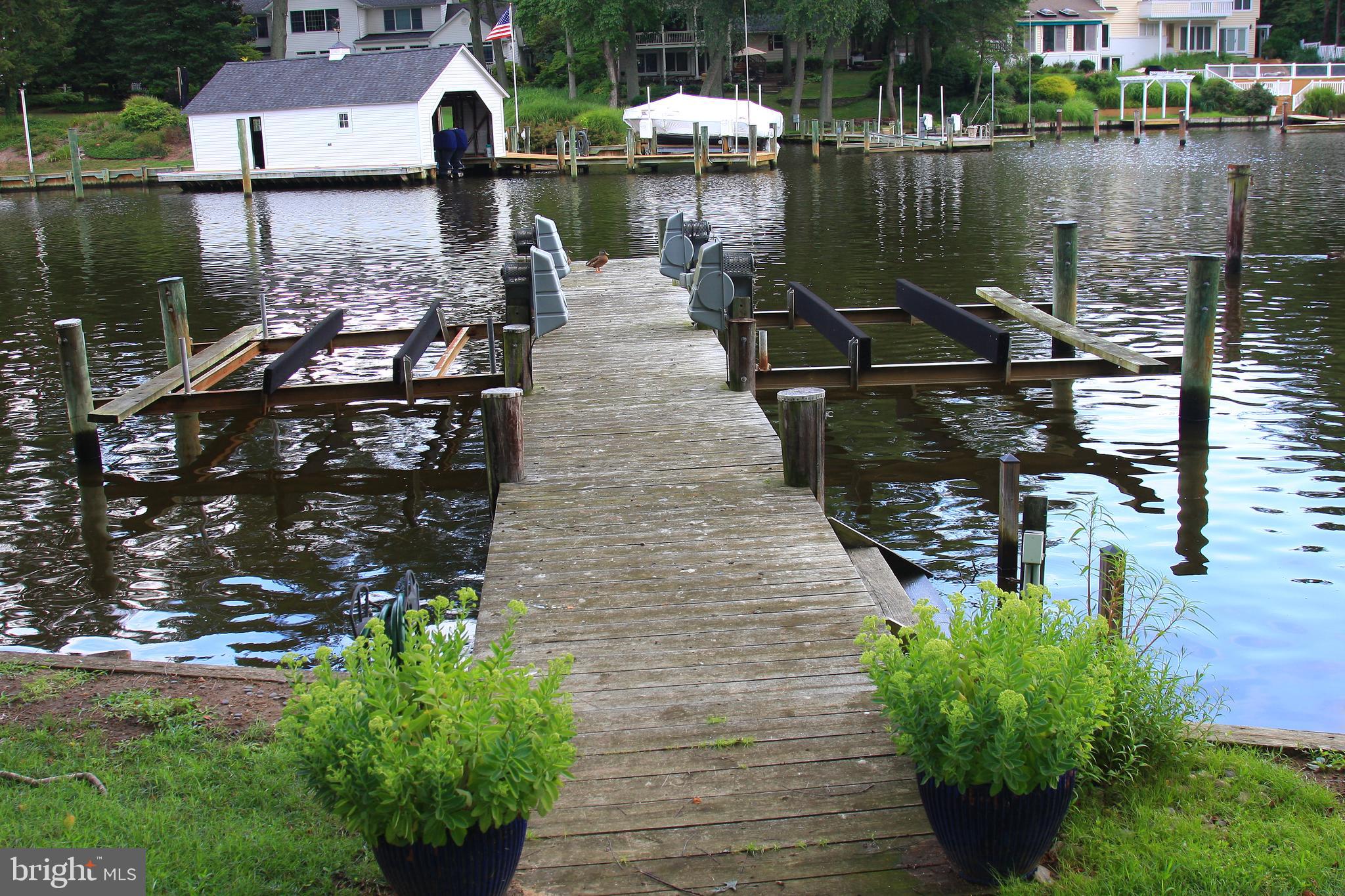 606 Amoss Road Severna Park, MD 21146 - Photo 42 of 49 Pier with 2 boat lifts