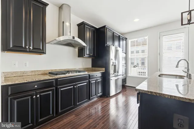 $770,000 | 42396 Benfold Square, Brambleton, VA 20148