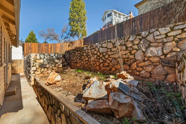 $339,000 | 169 North Shepherd Street, Sonora, CA 95370